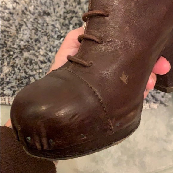 Acne Lea Shank leather heeled booties size 7/8 •UNIQUELY YOURS• - Picture 8 of 8